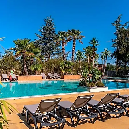 Domaine La Pinede Enchantee Aparthotel